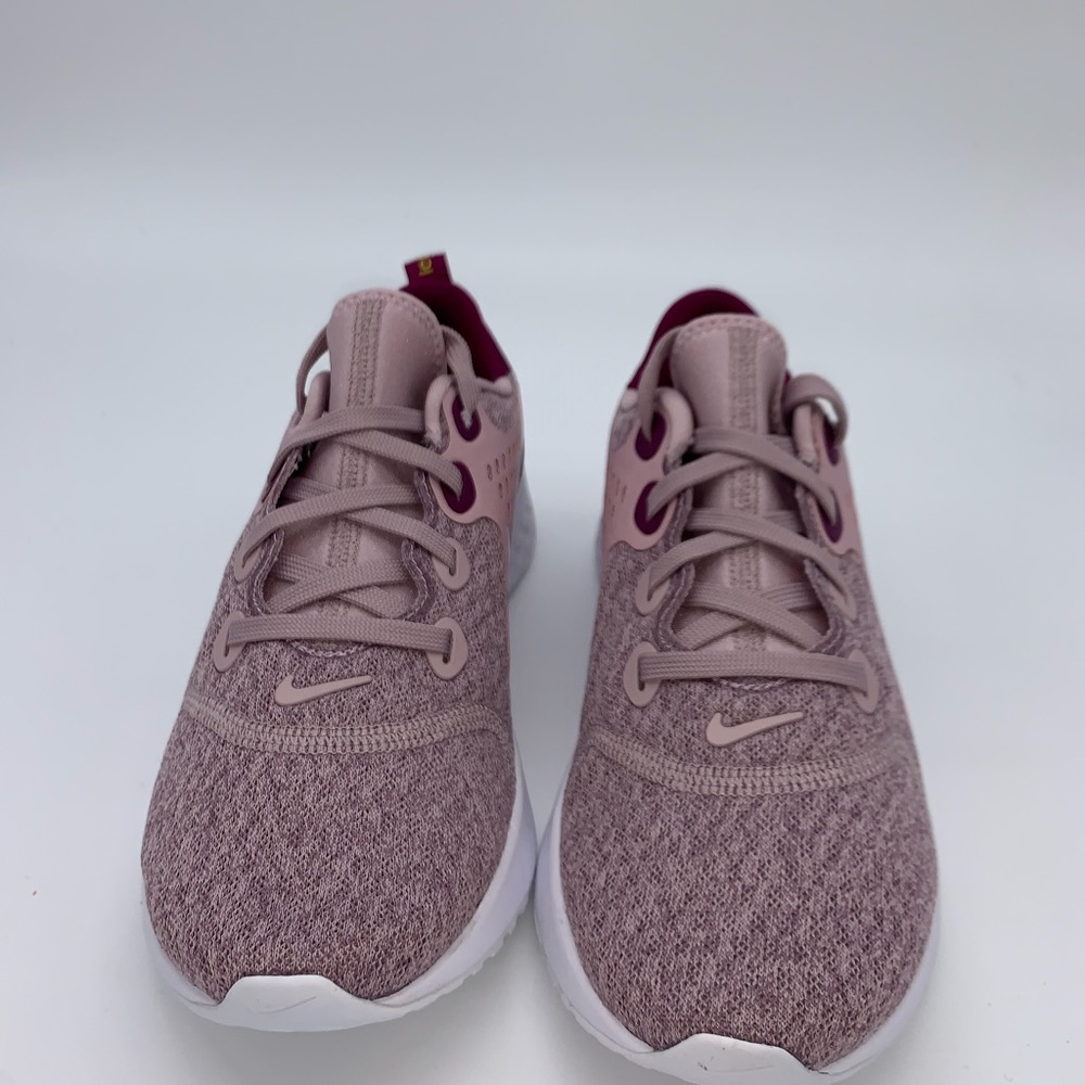 Nike Legend React Women's New Berry Running Shoes - Picture 4 of 6